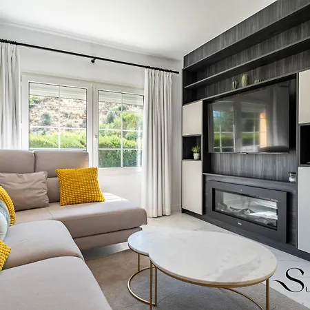 Vakantiehuis Peaceful Lux, 3 Bed Townhouse 10 Min To The MIJAS COSTA