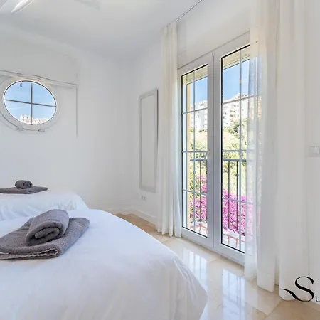 Vakantiehuis Peaceful Lux, 3 Bed Townhouse 10 Min To The *